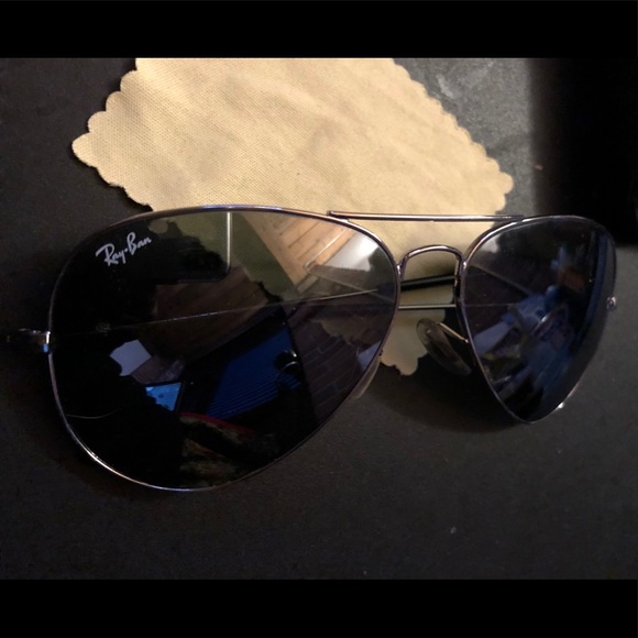 Ray•Ban Aviator Black - Picture 3 of 3